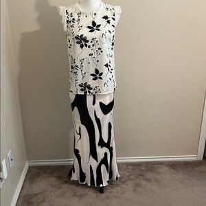 SHEIN Black and White Maxi Skirt with bold patterns